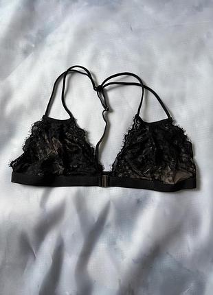 Бюстгальтер без кісточок, застібка спереду