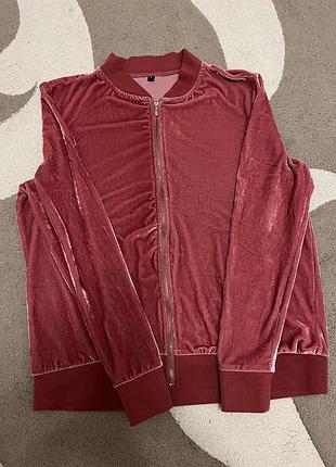 Велюровый бомбер бархат