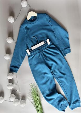 Утепленный костюм на мальчика на рост 122-128 см на 7-8 лет от бренда lupilu