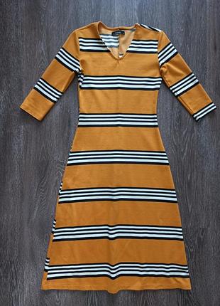 Платье  в полоску reserved