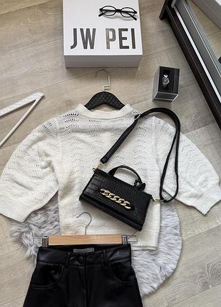 Молочний светрик в красиву вʼязку mango