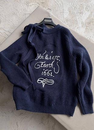 Свитер темно синий шерстяной оверсайз с открытым плечом