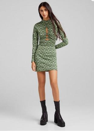 Очень красивое и стильное платье платье тонкая вязка от bershka