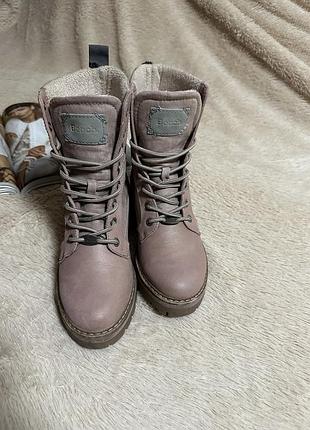 Черевички bench