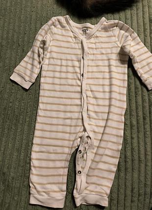 Чоловічок з відкритими ніжками