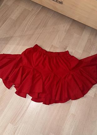 Спідниця жіноча, з рюшами, знизу - шортики.