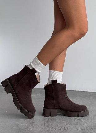 Черевики жіночі