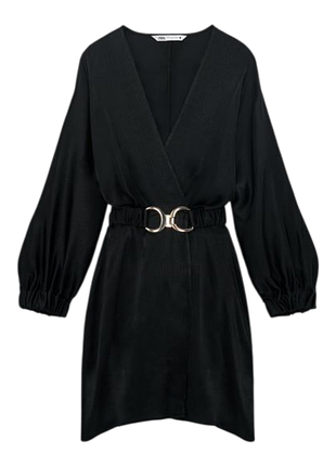 Черная мини-платье zara с запахом и эффектом атласа с поясом.