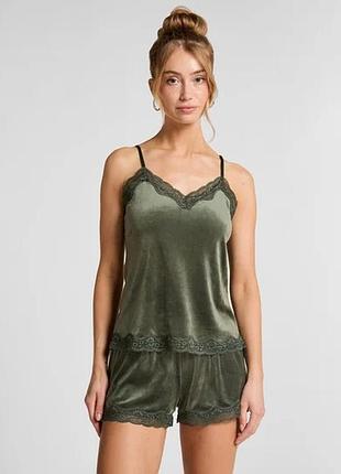 Неймовірно мʼякий комплект для дому hunkemoller