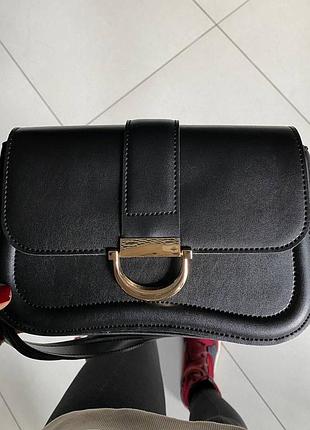 Сумочка чорна жіноча