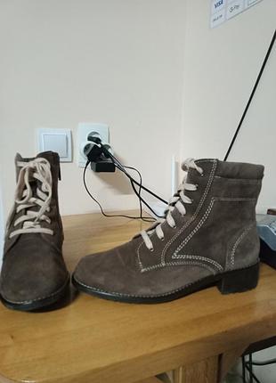Ботинки женские