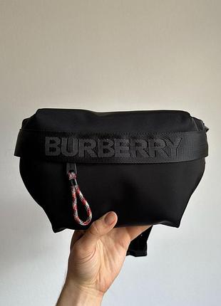 Мужская сумка бананка burberry men's sonny tonal-logo belt bag