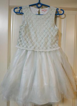 Нежное платье на модницу 134 см