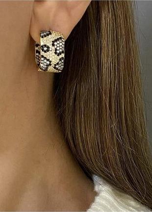 Сережки питон