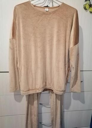 Мягкий плюшевый костюм брюки и свитшот