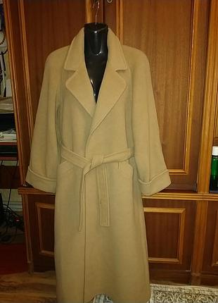 Пальто женское windsmoor винтажное пр. чехословакия р. s-l светло- бежевого цвета шерсть- кашемир  на запах под пояс