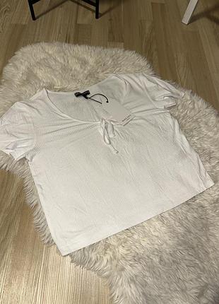 Футболка біла в рубрик