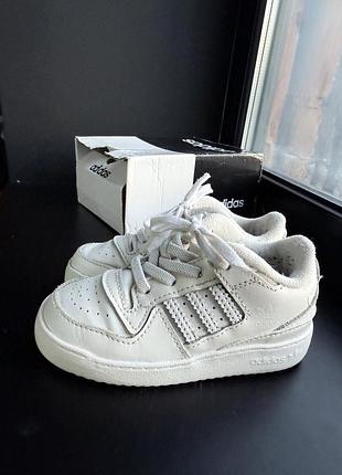 Дитячі кросівки adidas originals forum low cl c