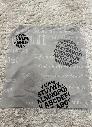 Наволочка на декоративну подушку сіра на блискавці -невидимці