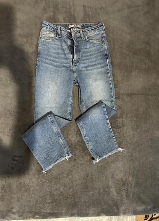 Джинси denim 38