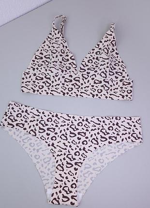 Леопардовый комплект бесшовный