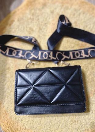 Сумочка небольшая