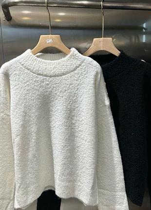 Свитер классический брендовый schiaparelli