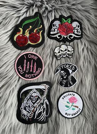 Патчі нашивки для одягу термопатчі скелети готичні