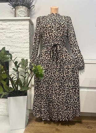 Сукня леопардова