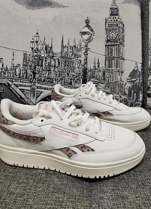 Кросівки 40 розмір