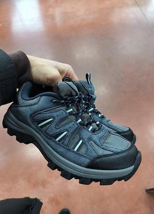 Кроссовки демисезонные