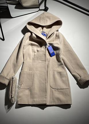 Нове пальто від kornev