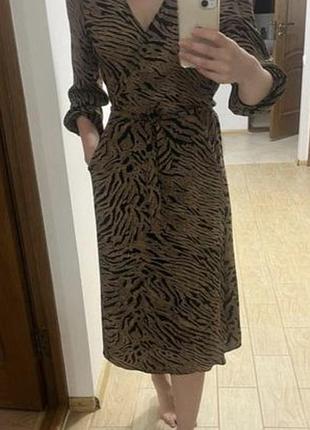 Легкое с карманами и поясом платье 👗 большого размера