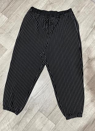 Штани укорочені штани в смужку батал