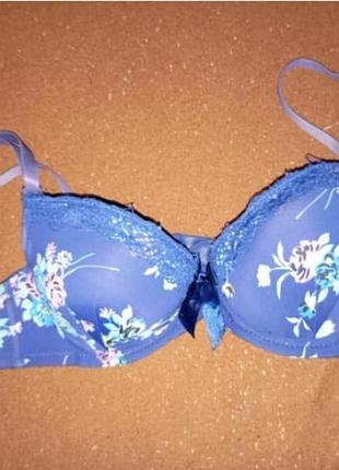 Бюстгальтер