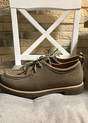 Лофери madella