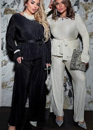 Костюм шелк-плисер