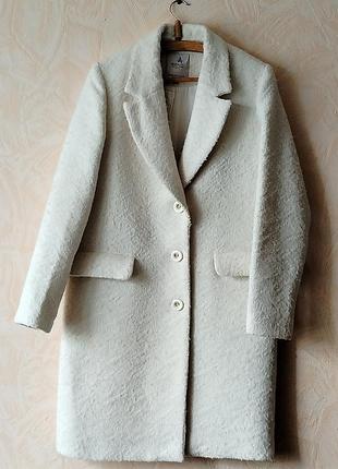 Пальто жіноче