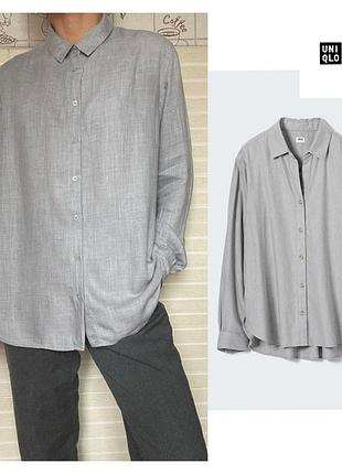 Серая кэжуал рубашка однотонная uniqlo