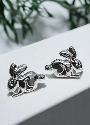 Оригинальные милые серьги с кроликом