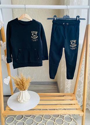 Костюмчик костюм без утеплення