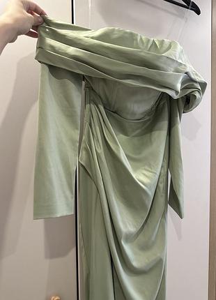 Вечірня сукня