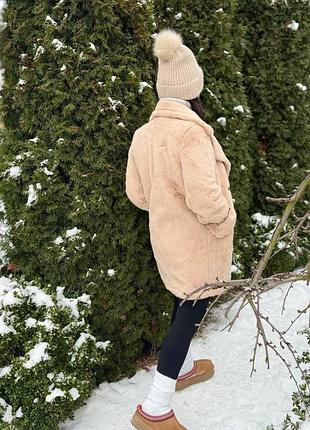Шубка бежевого кольору, тепла жіноча шубка на зиму, шуба бежевого кольору