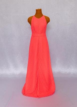 Яркое вечернее платье с кружевным внешним слоем и карманами спереди
✂️whistles
📍размерsk 12, eu 40, Ausa 8 (m)
цвет – ярко-оранжевый (touch)