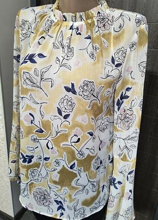 Распродажа красивая блузочка