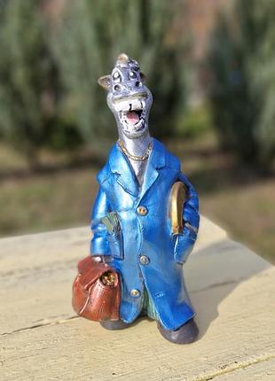 Скарбничка кінь в пальто 27*13*11 см синій символ року