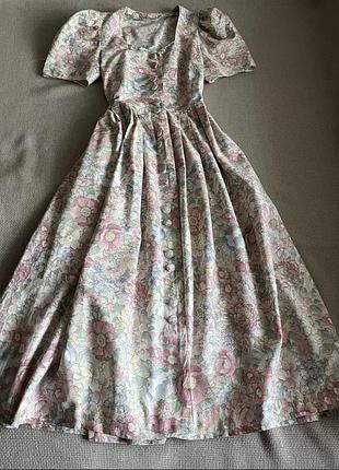 Вінтажна сукня-міді у стилі котеджкор з квітковим принтом sportalm kitzbuhel vintage stories