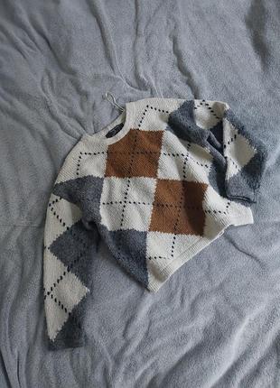 Красивый качественный свитер primark