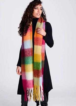 Яскравий теплий шарф в клітинку pull & bear