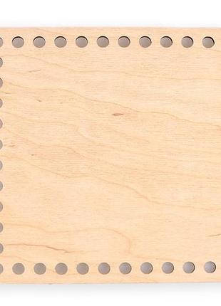 Квадратное донышко для вязания 19см, диаметр отверстий 7мм, толщина 4 мм